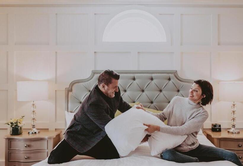 酒店 Queens Landing