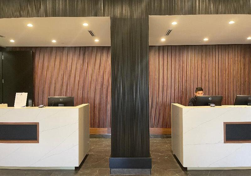 酒店 Radisson Blu Vancouver Airport