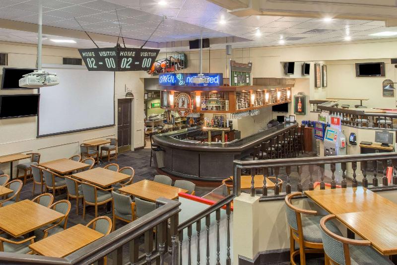 Ramada By Wyndham Kelowna Hotel & Conference Center