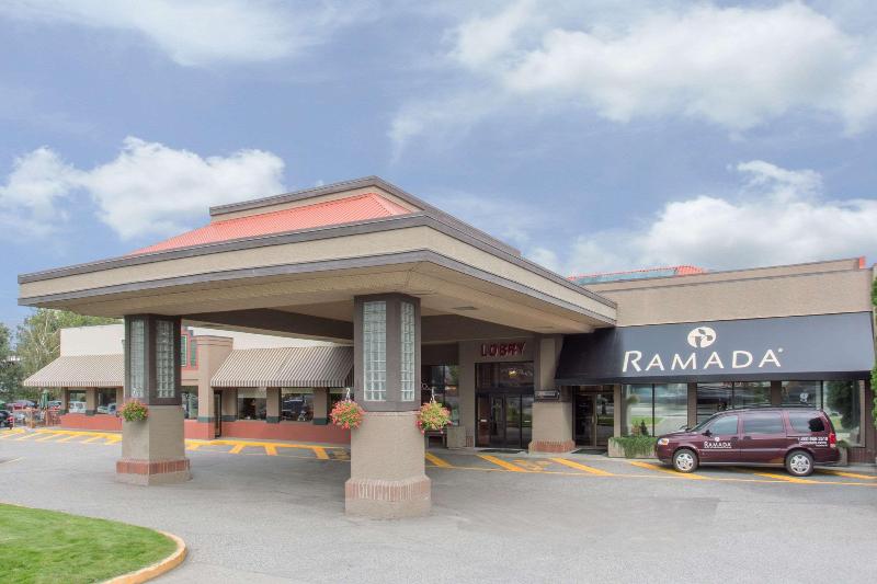 Ramada By Wyndham Kelowna Hotel & Conference Center