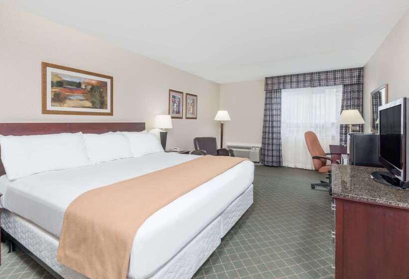 فندق Ramada By Wyndham London