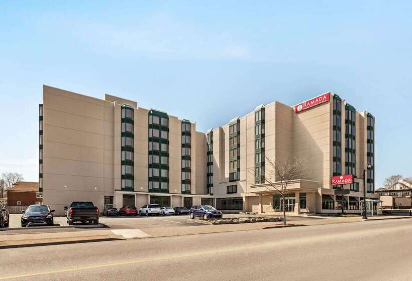 هتل Ramada By Wyndham Niagara Falls Near The Falls