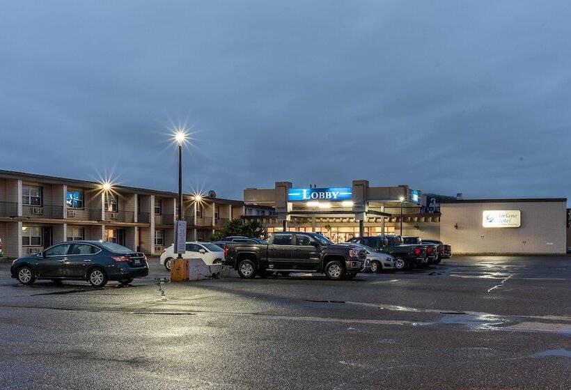 فندق Ramada By Wyndham Thunder Bay Airlane