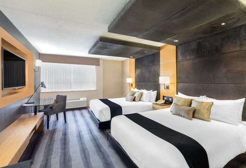 בית מלון כפרי Ramada Plaza By Wyndham Prince George