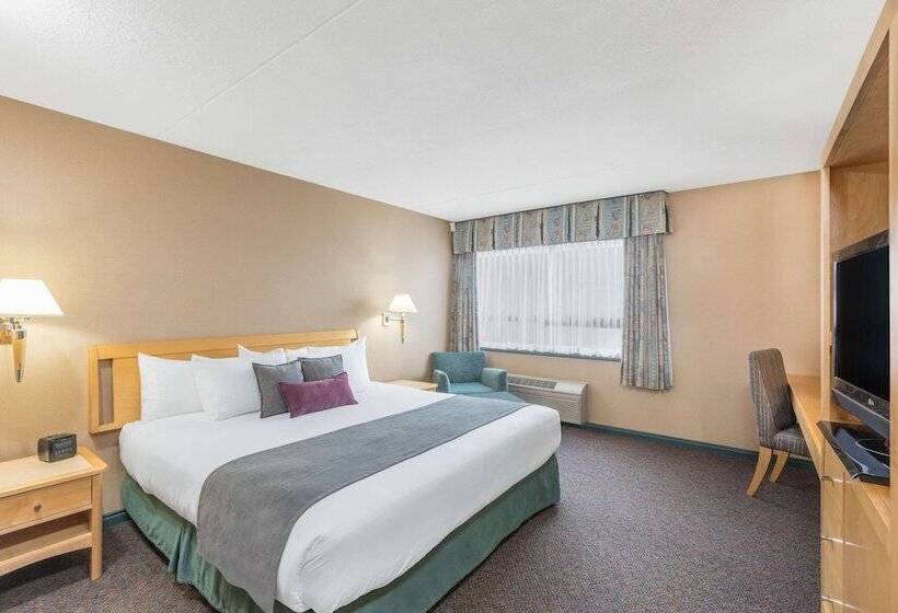 בית מלון כפרי Ramada Plaza By Wyndham Prince George