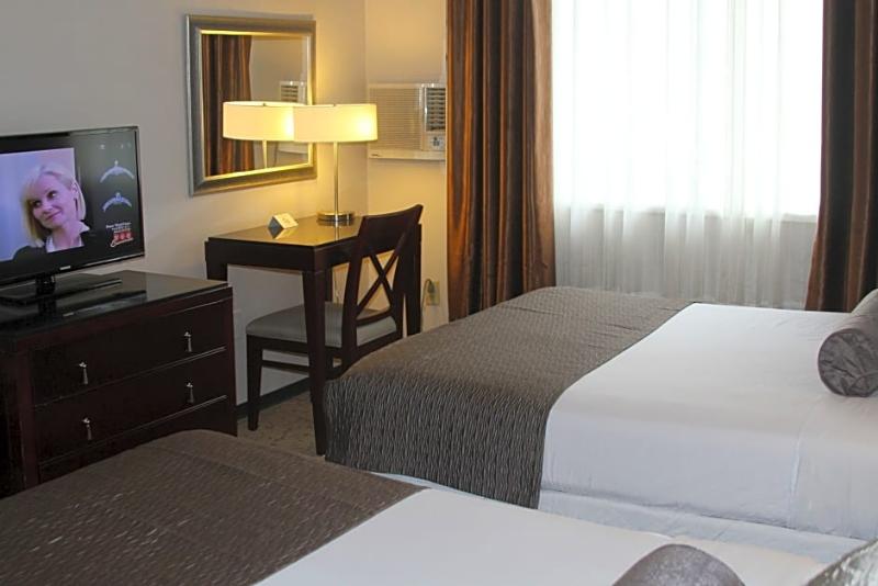 Отель Red Lion Inn And Suites Victoria