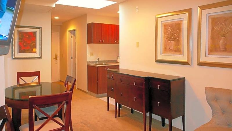 Отель Red Lion Inn And Suites Victoria