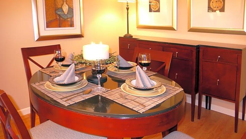 Отель Red Lion Inn And Suites Victoria