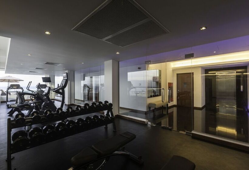 בית מלון כפרי Renuka City