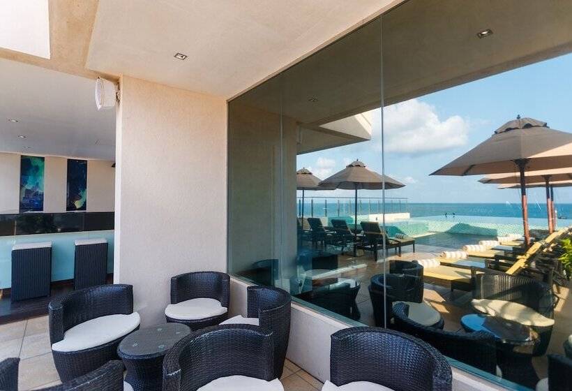 בית מלון כפרי Renuka City