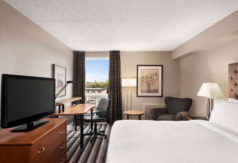 Royal Hotel Regina, Trademark Collection By Wyndham