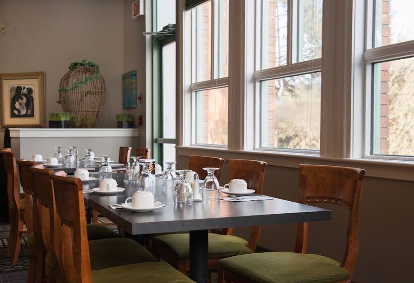 Royal Hotel Regina, Trademark Collection By Wyndham