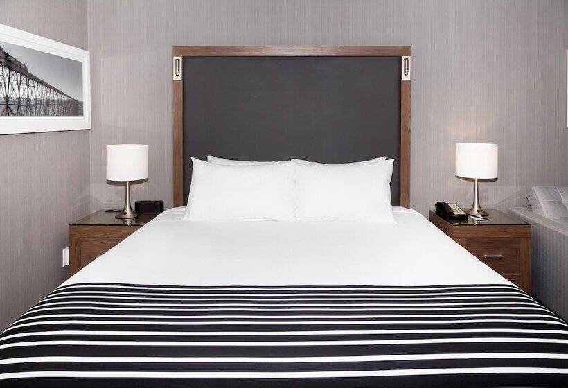 فندق Sandman Signature Lethbridge Lodge