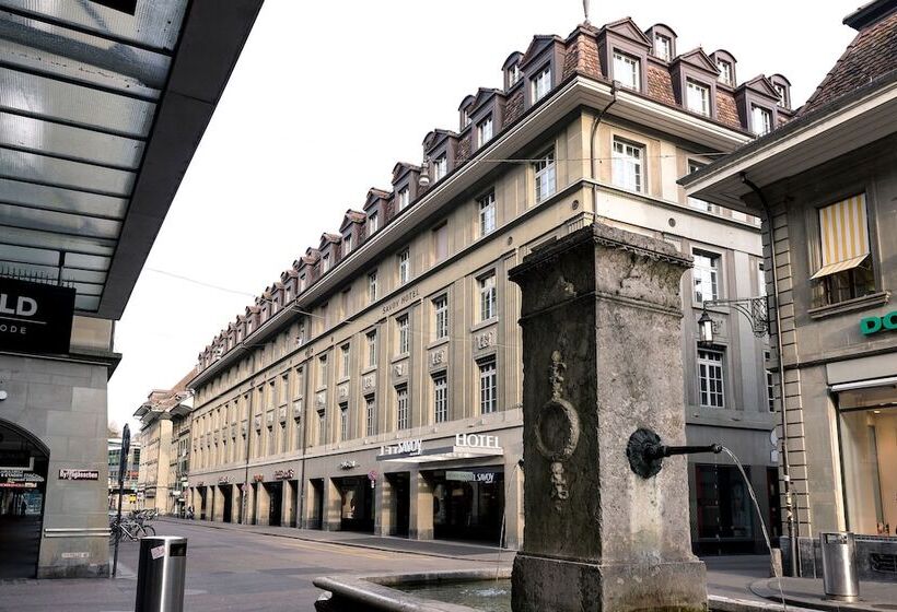 בית מלון כפרי Savoy