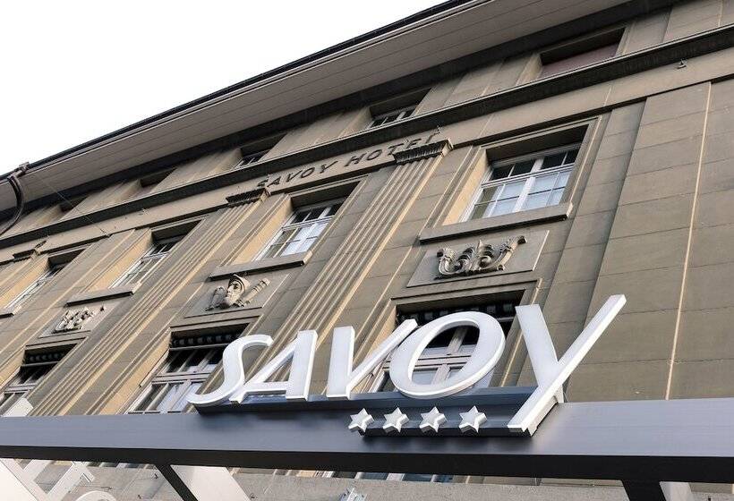 בית מלון כפרי Savoy