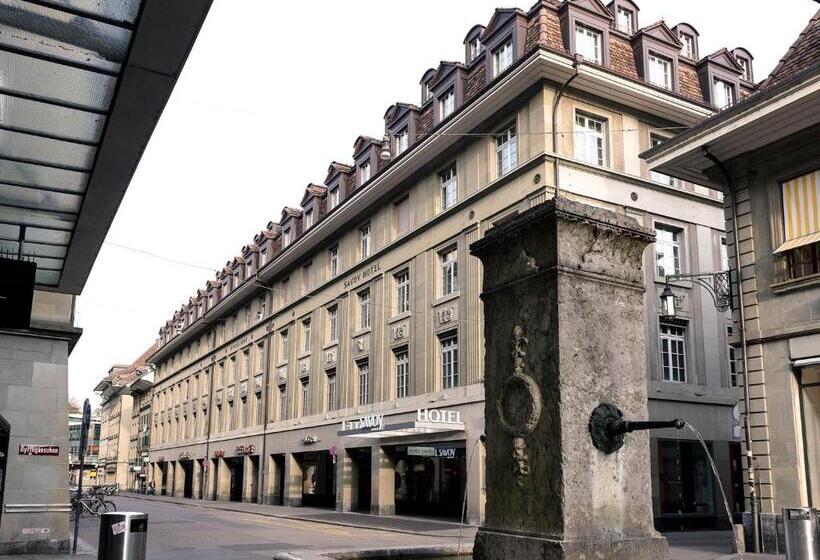 בית מלון כפרי Savoy