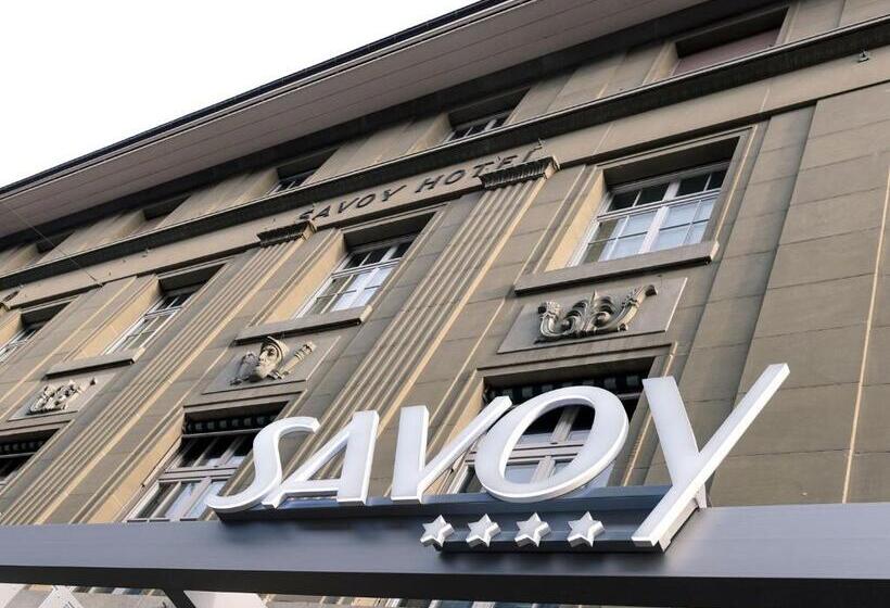 בית מלון כפרי Savoy
