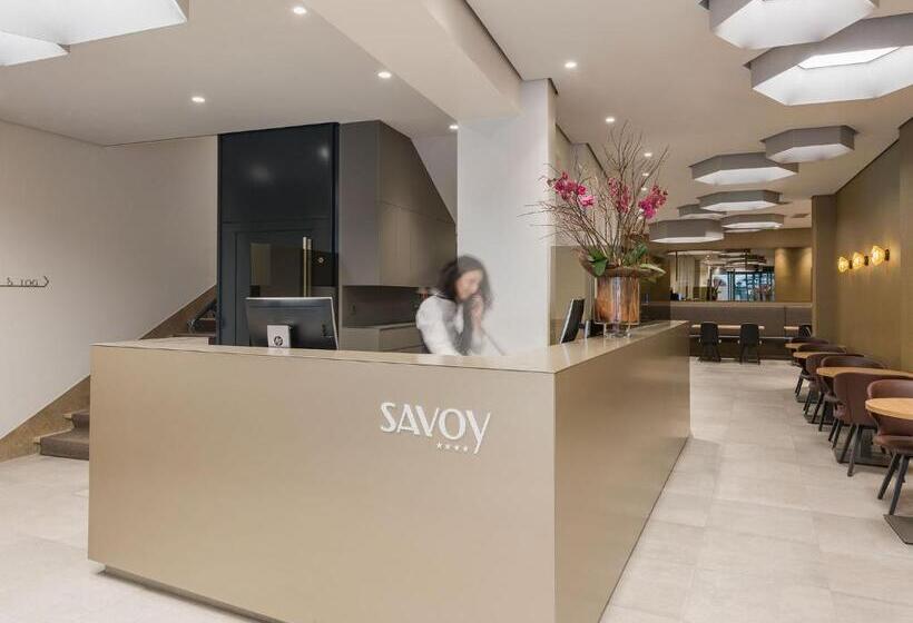 בית מלון כפרי Savoy