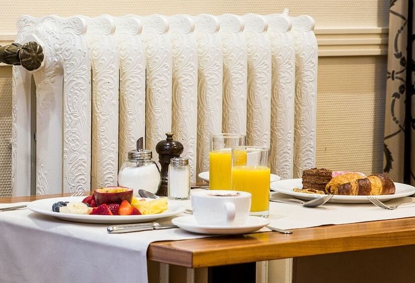 ホテル Schweizerhof Basel