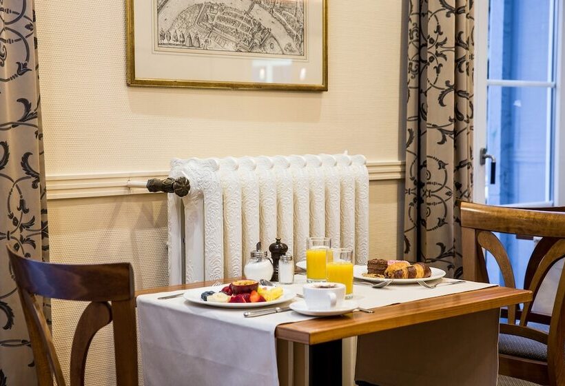 ホテル Schweizerhof Basel