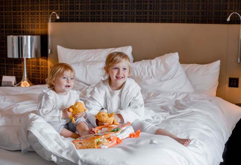 בית מלון כפרי Schweizerhof Bern & Spa