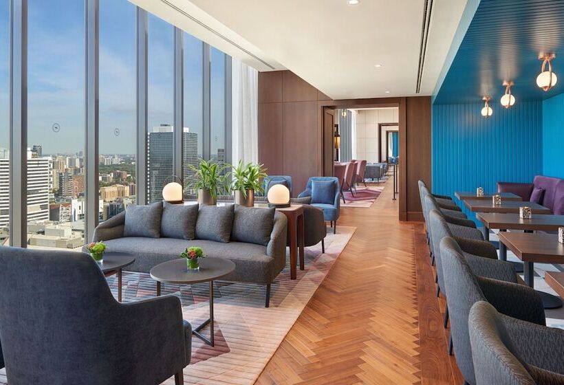 Отель Sheraton Centre Toronto