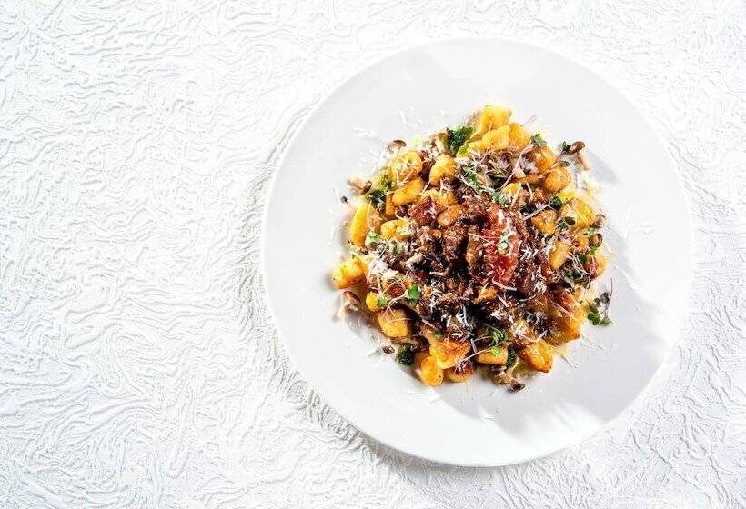 Sheraton Hotel Newfoundland