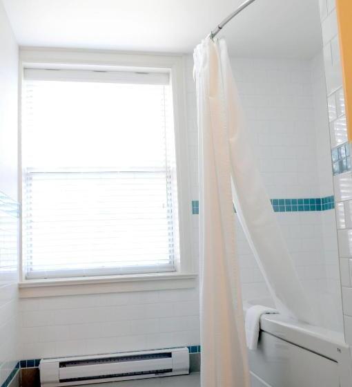 فندق Sherwood Inn