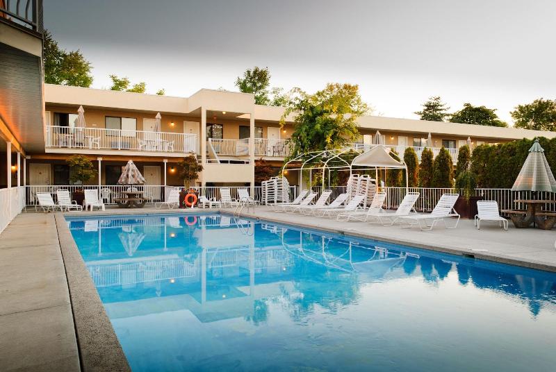 בית מלון כפרי Siesta Suites