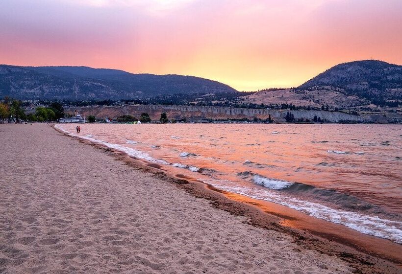 ホテル Super 8 By Wyndham Penticton