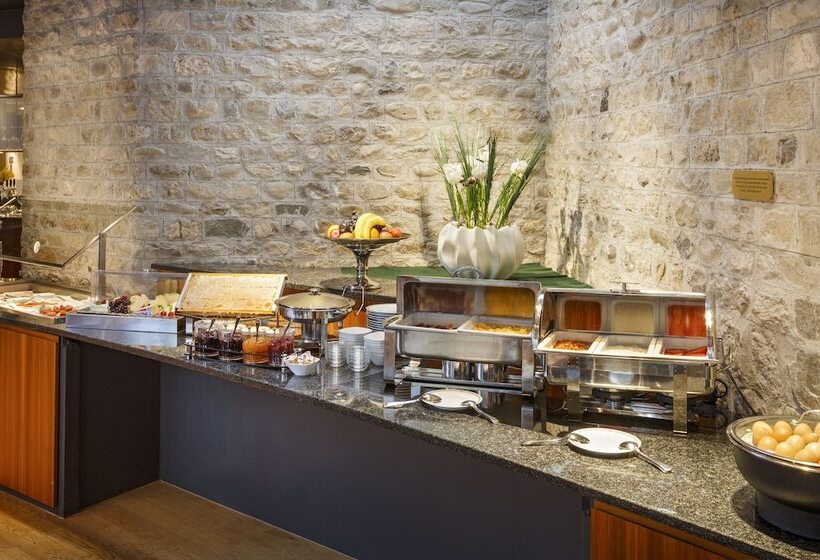 Ramada By Wyndham Baden Hotel Du Parc