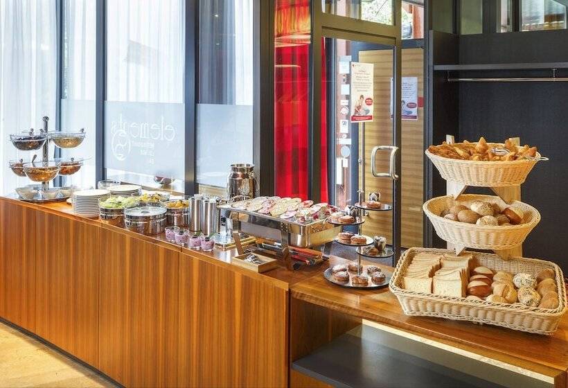 Ramada By Wyndham Baden Hotel Du Parc