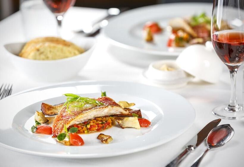 Ramada By Wyndham Baden Hotel Du Parc