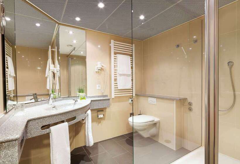 Ramada By Wyndham Baden Hotel Du Parc