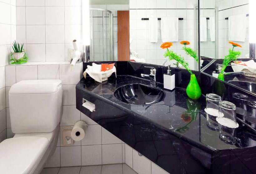 Ramada By Wyndham Baden Hotel Du Parc