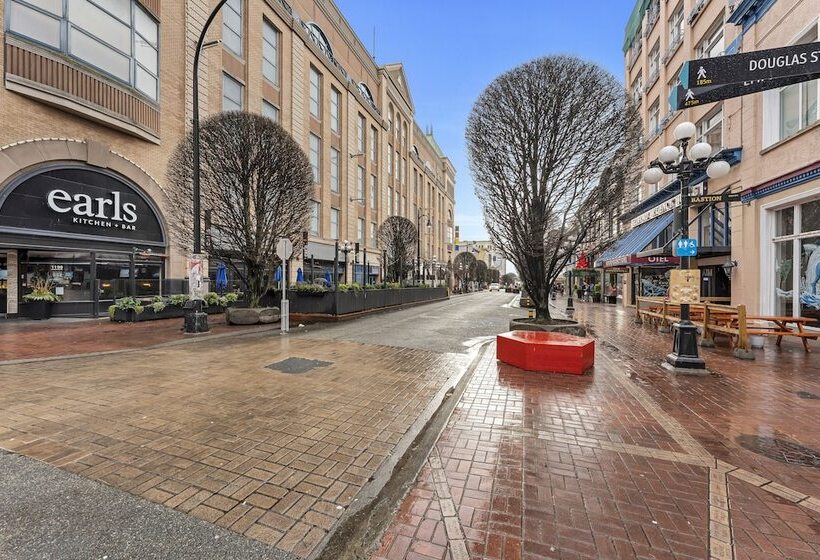 ホテル The Bedford Regency