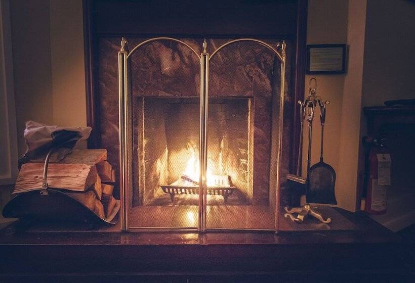 ホテル The Bedford Regency