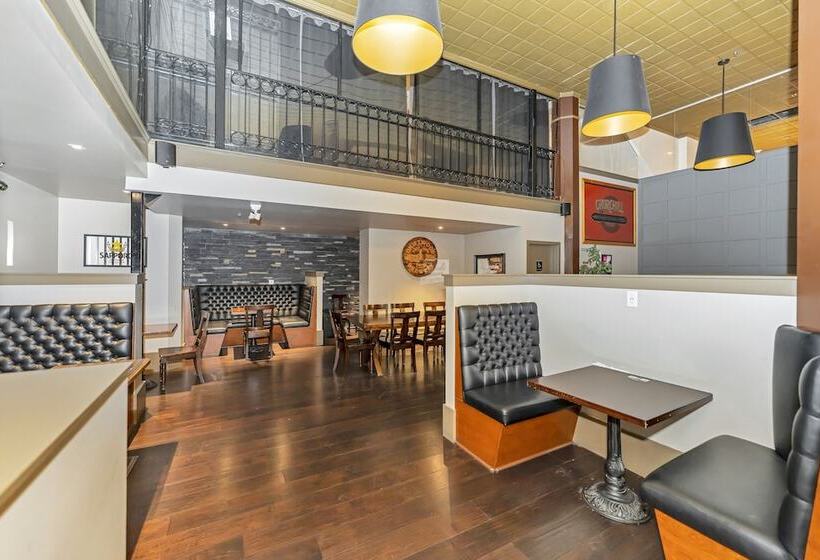 ホテル The Bedford Regency