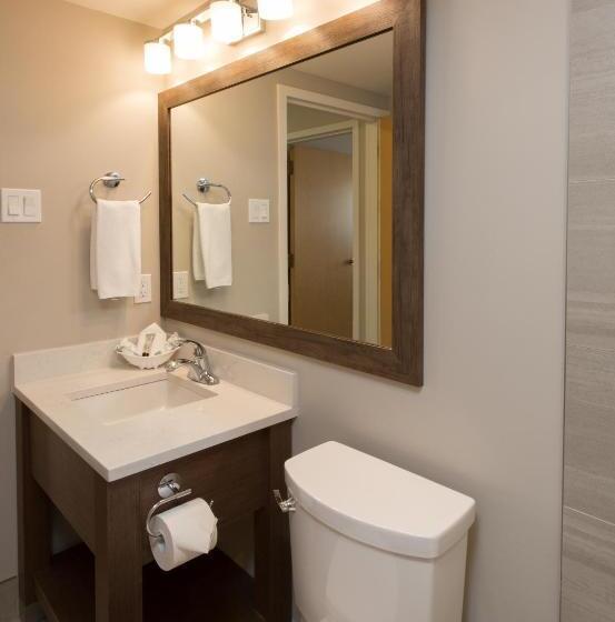 酒店 The Embassy Inn