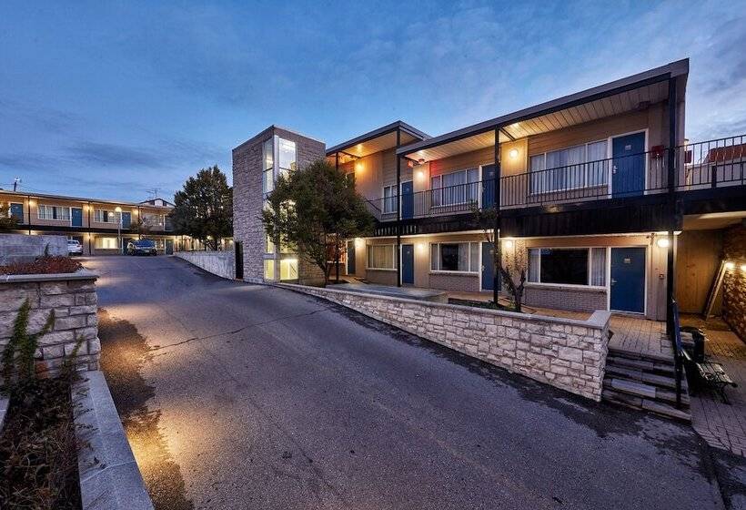 The Falls Hotel & Inn