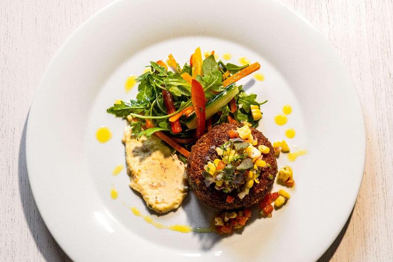 The Insignia Hotel, Sarnia, A Tribute Portfolio