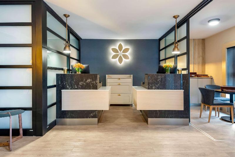 The Insignia Hotel, Sarnia, A Tribute Portfolio