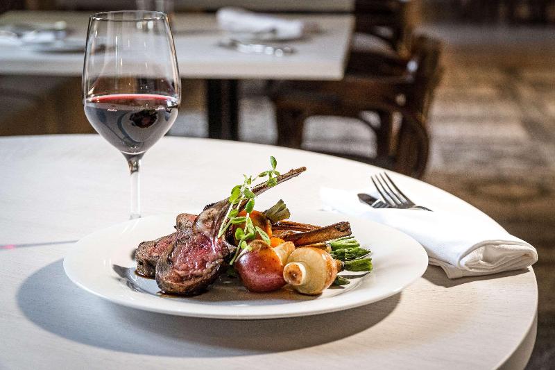 The Insignia Hotel, Sarnia, A Tribute Portfolio