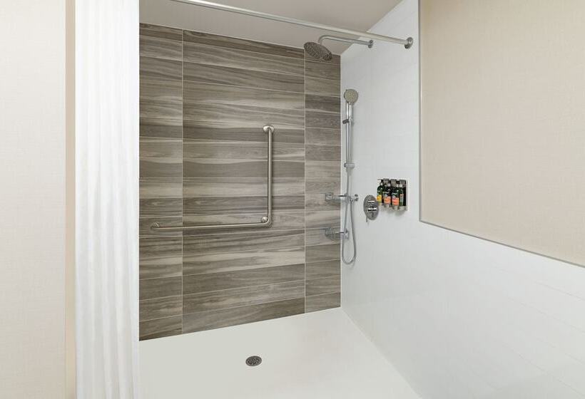 The Insignia Hotel, Sarnia, A Tribute Portfolio