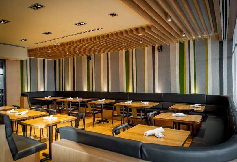 The Listel Hotel Vancouver