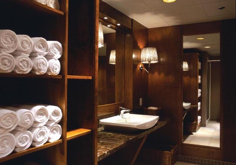 The Listel Hotel Vancouver