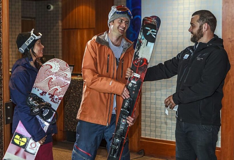 호텔 Listel Whistler, A Coast