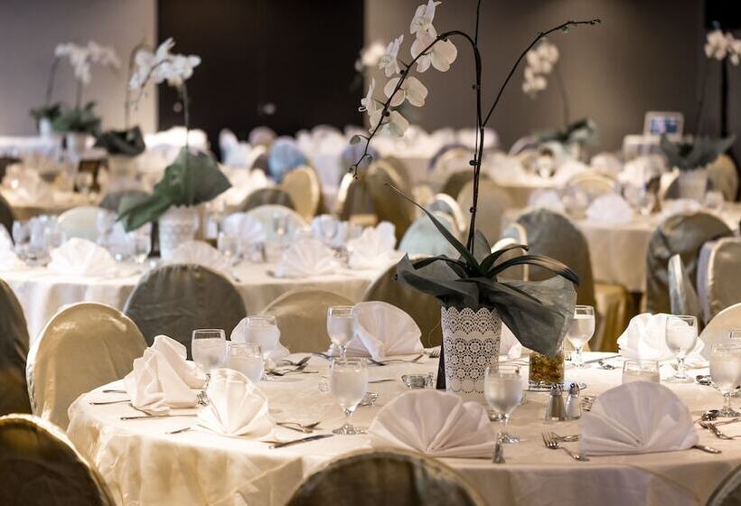 酒店 The Lonsdale Quay