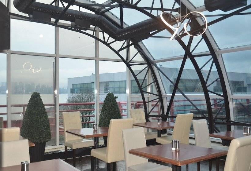 酒店 The Lonsdale Quay