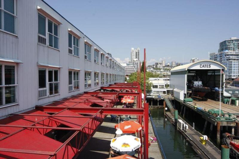 酒店 The Lonsdale Quay